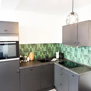 apt-rustieke-studio-in-hartje-antwerpen.hotelsghent.com/